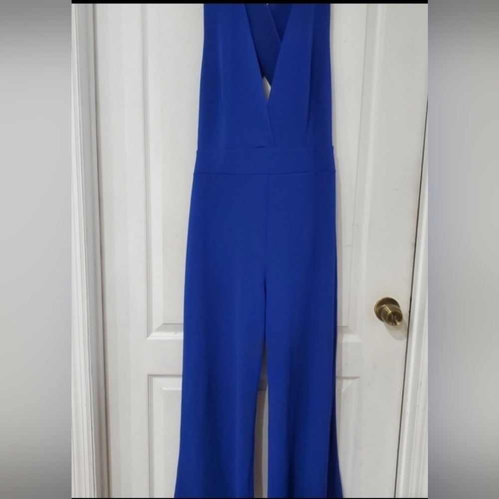 Royal Blue Jumpsuit with Plunging V-Neck Size 1xl💙💙 - Picture 9 of 15
